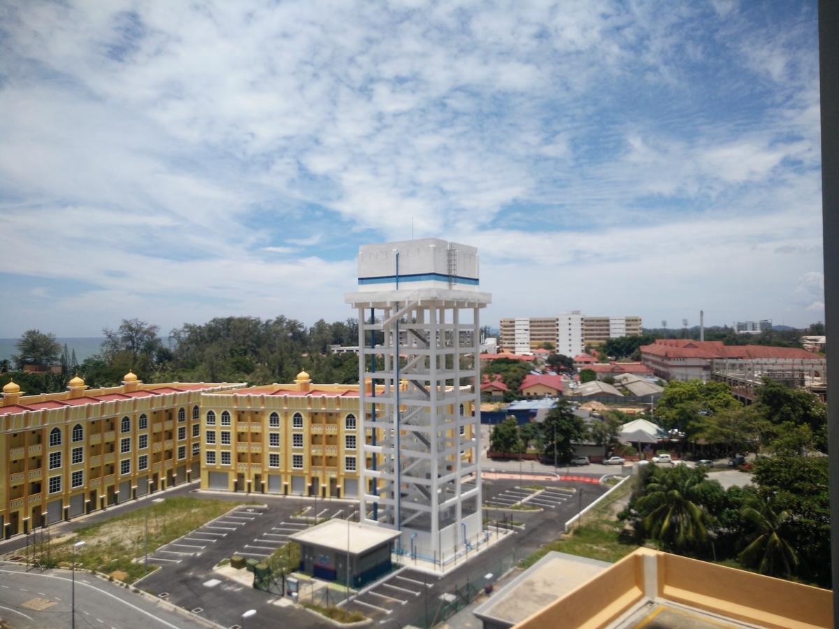 Casa Inderaloka Pantai Batu Buruk Apartment Kuala Terengganu Luaran gambar
