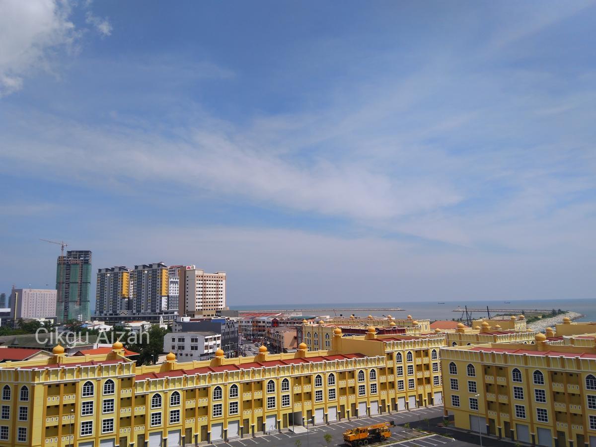 Casa Inderaloka Pantai Batu Buruk Apartment Kuala Terengganu Luaran gambar